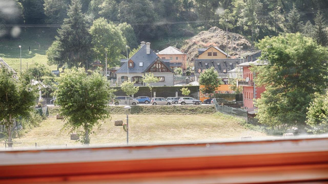 Saplan Real Estate Era Lana Lägenhet Les Exteriör bild