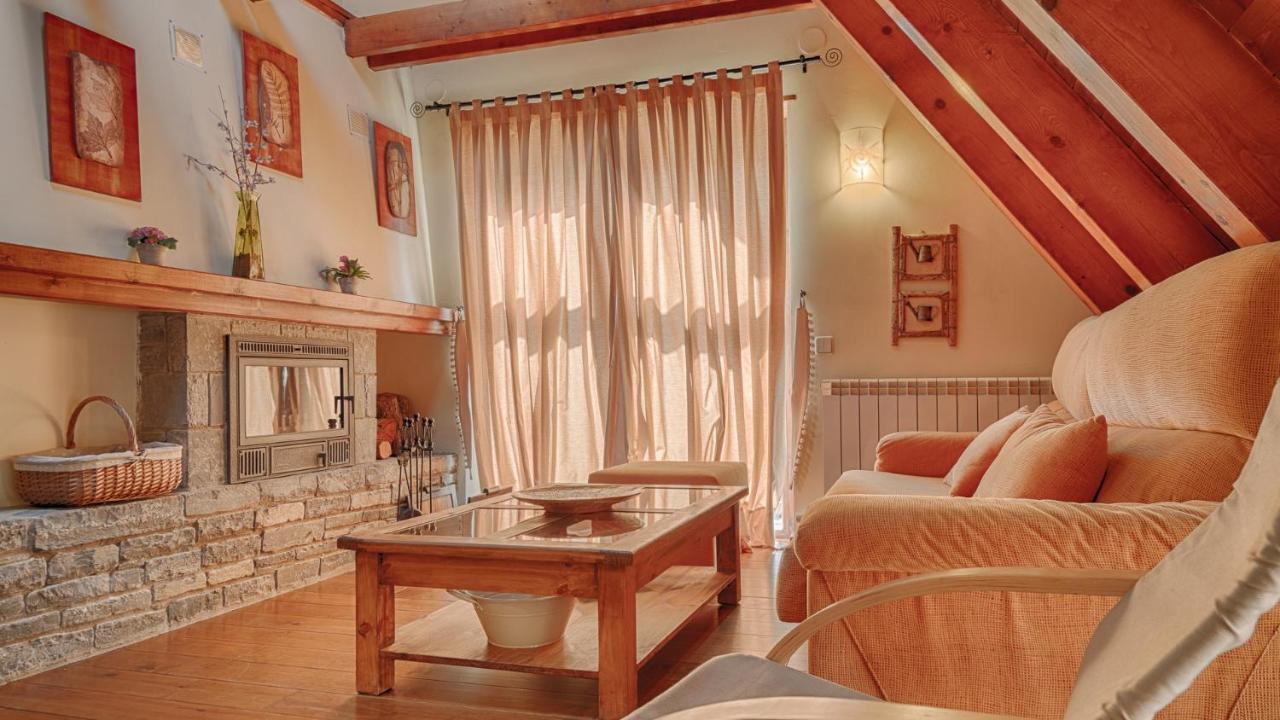 Saplan Real Estate Era Lana Lägenhet Les Exteriör bild